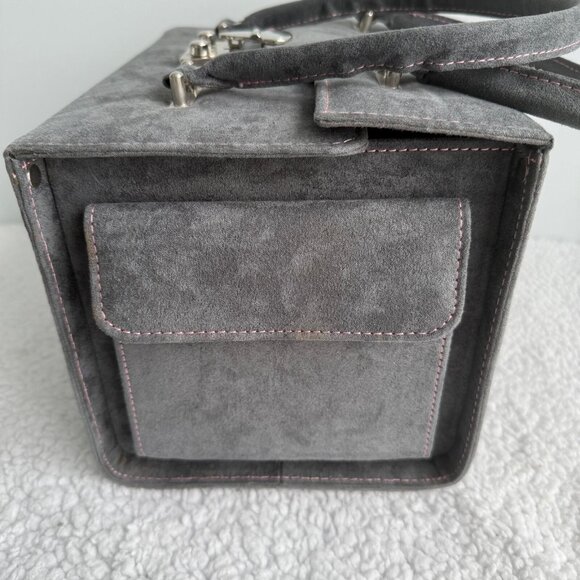 Gray Makeup Case - Picture 6 of 12